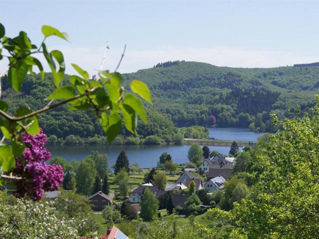 Ferienwohnung Eifel-Flair Geraeumig-Stilvoll-Ruhige Lage Am Rursee Und Nationalpark Eifel Rurberg Dış mekan fotoğraf